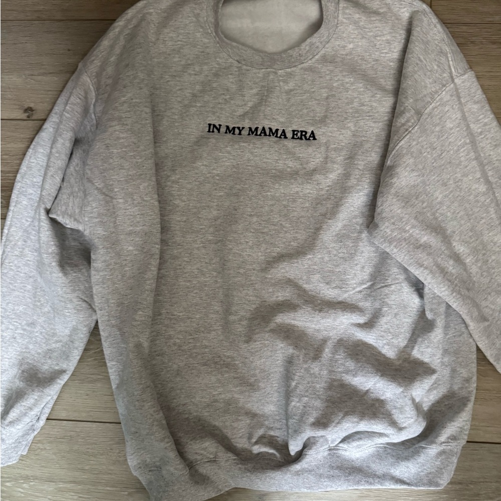 Mama Crewneck Sweater